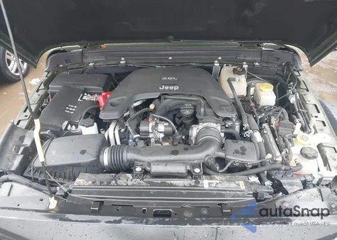 2021 Jeep Wrangler Unlimited Rubicon 4X4 from USA, damaged, VIN 1C4JJXFG3MW845071